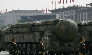 中俄朝巴并排走上天安门城楼，巴铁网友狂欢：这是巴基斯坦胜利日！