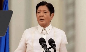 菲律宾军队宣布“红色警戒”，小马科斯顶不住，怕是要步老爹后尘