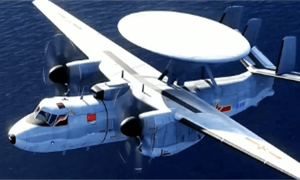 福建舰南下，甲板被罕见清空，这一幕，美军看完更担心了